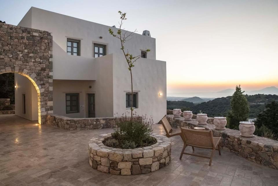 Anamnezia Luxury Suites (Adults Only) Agios Dimitrios  외부 사진