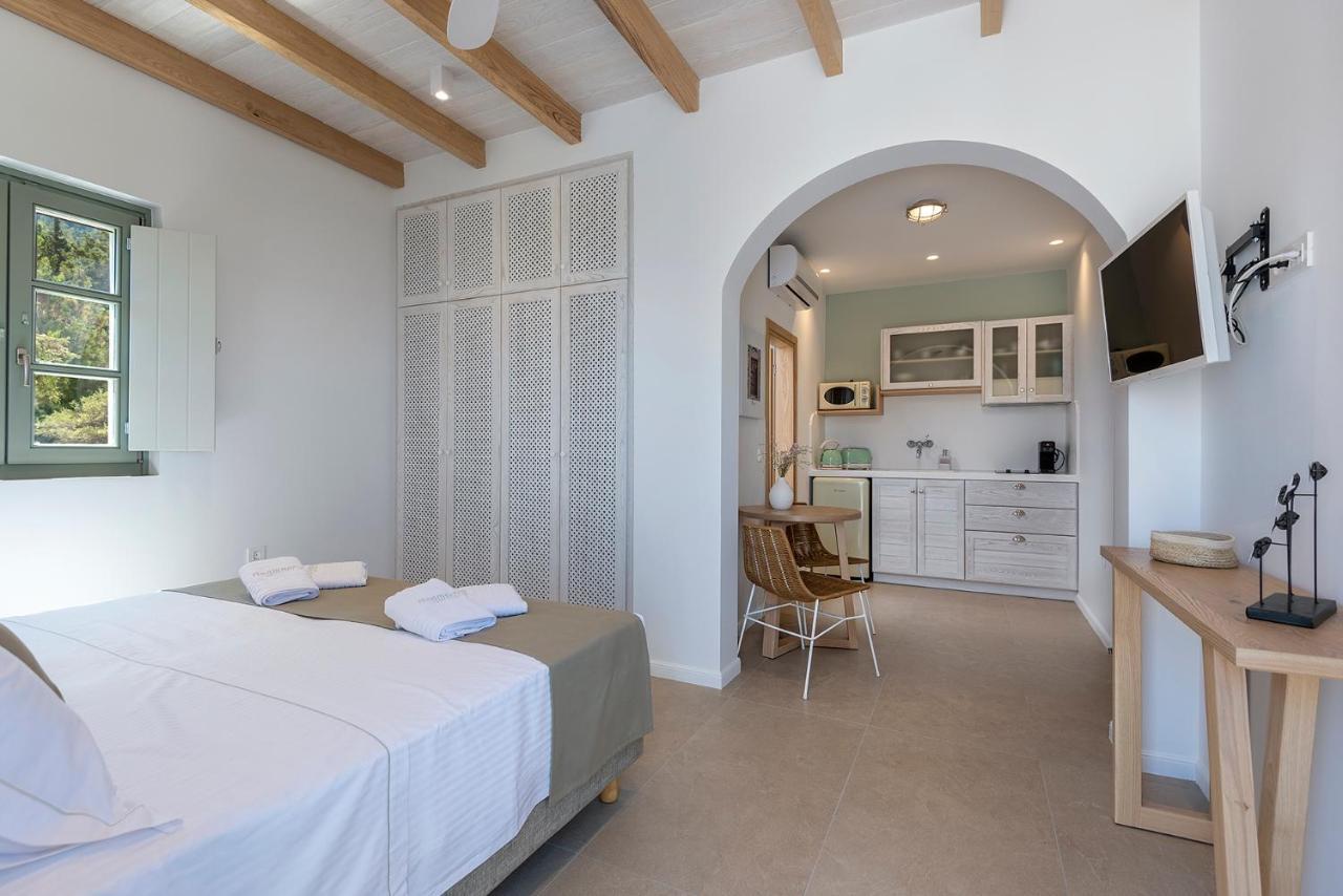 Anamnezia Luxury Suites (Adults Only) Agios Dimitrios  외부 사진